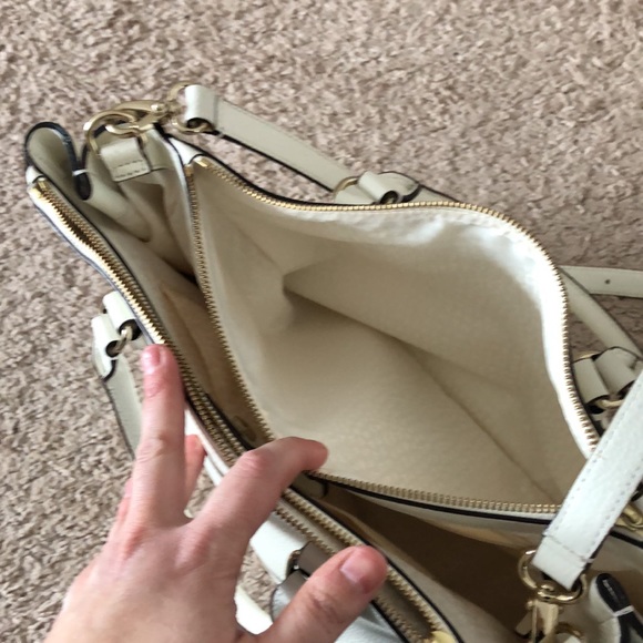 Authentic Kate Spade Double zip crossbody - Picture 8 of 9